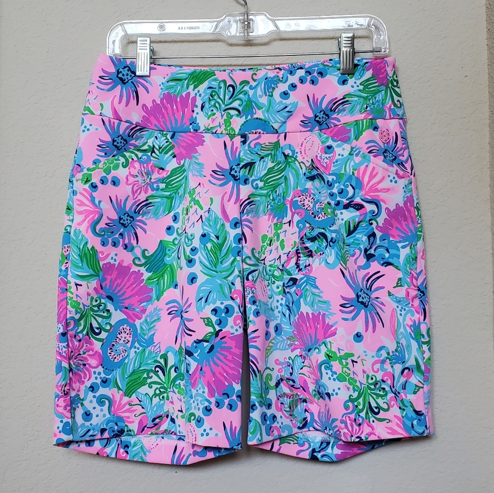 Lilly Pulitzer Pink and Blue Floral Athletic Spandex Shorts. Size 6